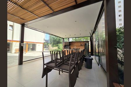 Apartamento à venda com 172m², 3 quartos e 2 vagasÁrea comum - Churrasqueira