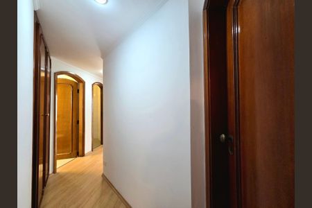 Apartamento à venda com 172m², 3 quartos e 2 vagasCorredor