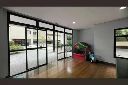 Apartamento à venda com 101m², 1 quarto e 1 vaga