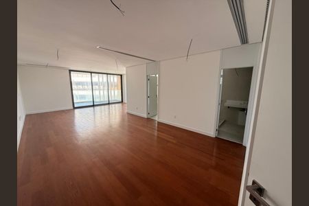 Apartamento à venda com 4 quartos, 368m² em Barra da Tijuca, Rio de Janeiro