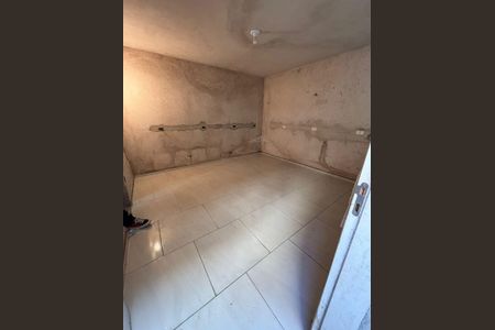 Casa à venda com 3 quartos, 111m² em Vila Camilópolis, Santo André