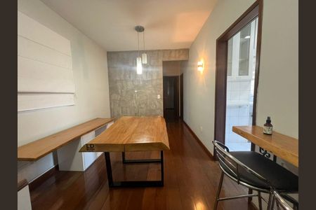 Apartamento à venda com 2 quartos, 73m² em Coracao de Jesus, Belo Horizonte