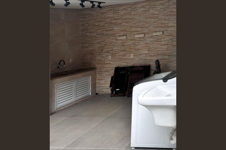 Casa à venda com 3 quartos, 190m² em Parque Sao Vicente, Santo André