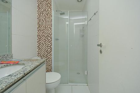 Apartamento para alugar com 66m², 2 quartos e 1 vagaBanheiro 1