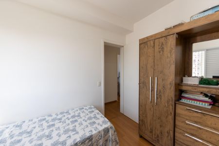 Apartamento para alugar com 74m², 3 quartos e 2 vagasQuarto 2