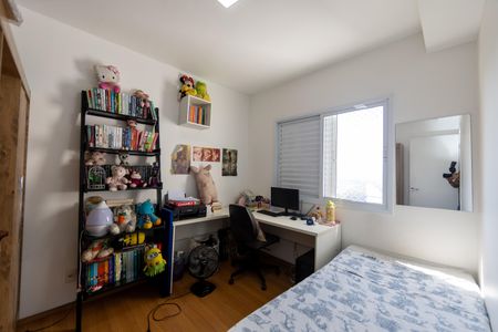 Apartamento para alugar com 74m², 3 quartos e 2 vagasQuarto 2