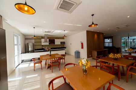 Apartamento para alugar com 74m², 3 quartos e 2 vagasÁrea comum - Salão de festas