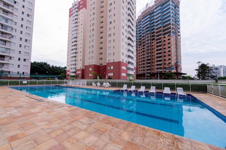 Apartamento para alugar com 74m², 3 quartos e 2 vagasÁrea comum - Piscina