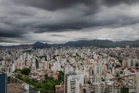 Apartamento para alugar com 128m², 3 quartos e 2 vagas