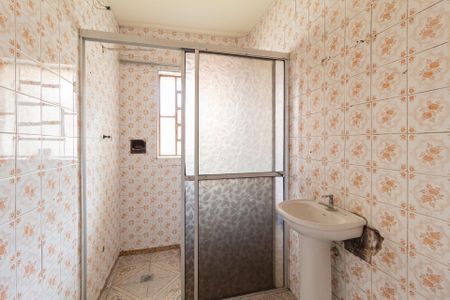 Casa à venda com 385m², 5 quartos e 2 vagasBanheiro - Casa 3