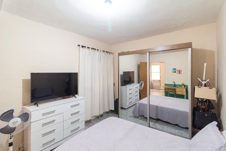 Casa à venda com 385m², 5 quartos e 2 vagasQuarto 1 - Casa 1