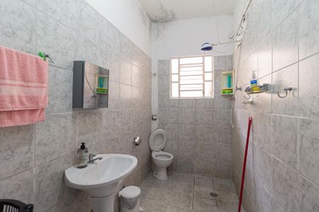 Casa à venda com 385m², 5 quartos e 2 vagasBanheiro - Casa 2