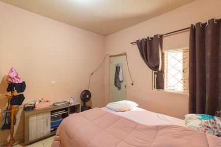 Casa à venda com 385m², 5 quartos e 2 vagasQuarto 1 - Casa 2