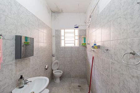 Casa à venda com 385m², 5 quartos e 2 vagasBanheiro - Casa 2