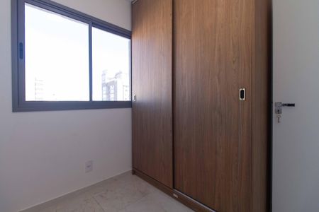 Apartamento à venda com 47m², 2 quartos e 1 vagaQuarto 2