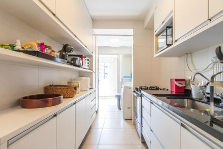 Apartamento à venda com 80m², 2 quartos e 2 vagasCozinha