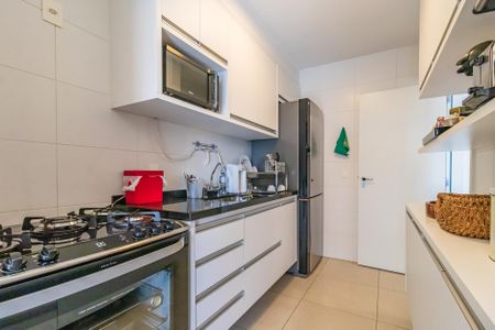 Apartamento à venda com 80m², 2 quartos e 2 vagasCozinha