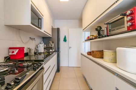 Apartamento à venda com 80m², 2 quartos e 2 vagasCozinha
