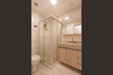 Apartamento à venda com 80m², 2 quartos e 2 vagasBanheiro da Suíte