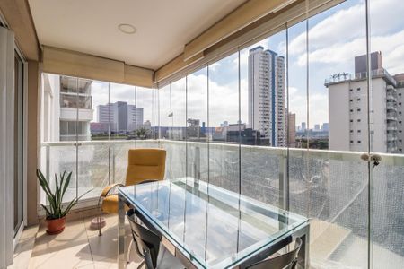 Apartamento à venda com 80m², 2 quartos e 2 vagasVaranda