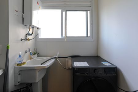 Apartamento para alugar com 74m², 3 quartos e 2 vagasÁrea de Serviço