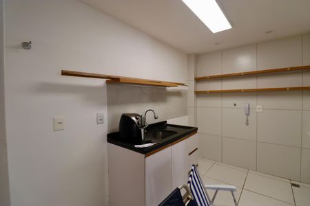 Apartamento para alugar com 120m², 2 quartos e 2 vagas Apartamento para alugar com 120m², 2 quartos e 2 vagasCozinha