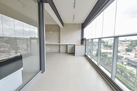 Apartamento à venda com 40m², 1 quarto e 1 vaga Apartamento à venda com 40m², 1 quarto e 1 vagaVaranda