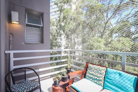 Apartamento à venda com 85m², 1 quarto e 2 vagasVaranda