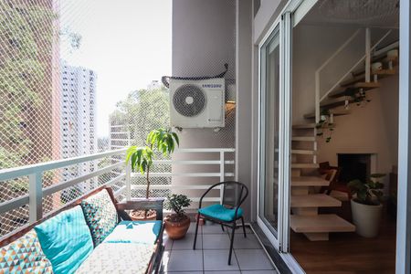 Apartamento à venda com 85m², 1 quarto e 2 vagasVaranda