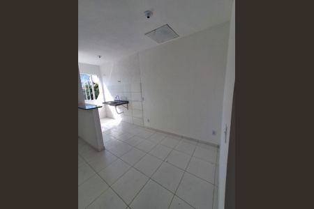 Cozinha de casa para alugar com 1 quarto, 42m² em Ipiranga, Nova Iguaçu