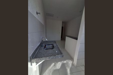 Cozinha de casa para alugar com 1 quarto, 42m² em Ipiranga, Nova Iguaçu