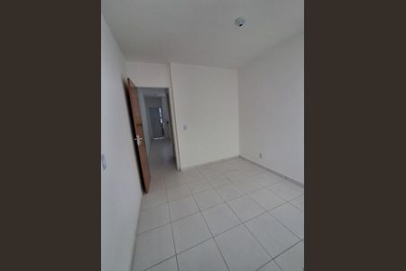 Quarto de casa para alugar com 1 quarto, 42m² em Ipiranga, Nova Iguaçu