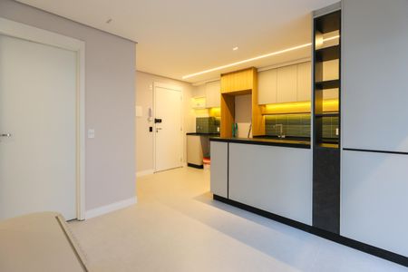 Sala de apartamento para alugar com 2 quartos, 41m² em Cidade Jardim, São Paulo