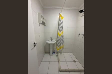 Apartamento para alugar com 42m², 2 quartos e sem vagaBanheiro