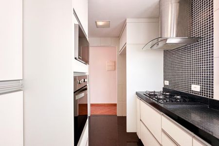Apartamento à venda com 82m², 2 quartos e 2 vagas Apartamento à venda com 82m², 2 quartos e 2 vagasCozinha