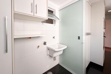 Apartamento à venda com 82m², 2 quartos e 2 vagas Apartamento à venda com 82m², 2 quartos e 2 vagasÁrea de Serviço