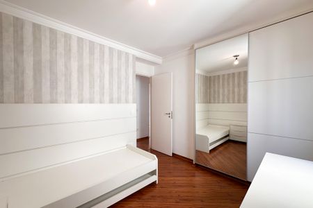 Apartamento à venda com 82m², 2 quartos e 2 vagas Apartamento à venda com 82m², 2 quartos e 2 vagasQuarto
