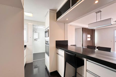 Apartamento à venda com 82m², 2 quartos e 2 vagas Apartamento à venda com 82m², 2 quartos e 2 vagasCozinha