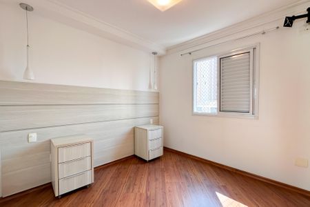 Apartamento à venda com 82m², 2 quartos e 2 vagas Apartamento à venda com 82m², 2 quartos e 2 vagasSuíte