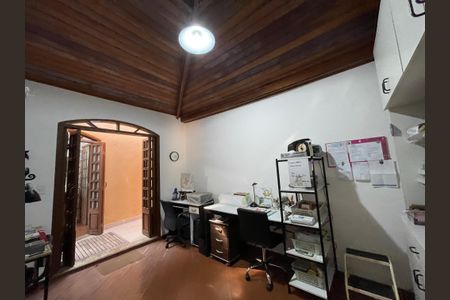 Casa de condomínio para alugar com 600m², 5 quartos e 4 vagasQuarto 3