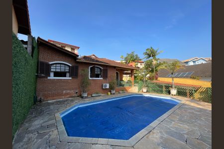 Casa de condomínio para alugar com 600m², 5 quartos e 4 vagasÁrea comum - Piscina