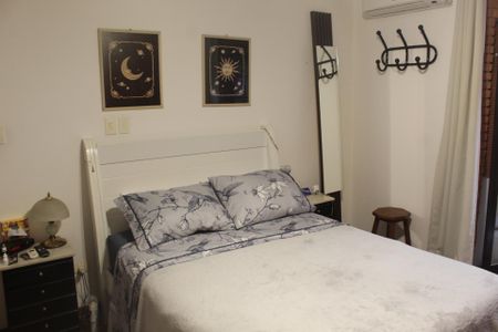 Casa de condomínio para alugar com 600m², 5 quartos e 4 vagasQuarto 2