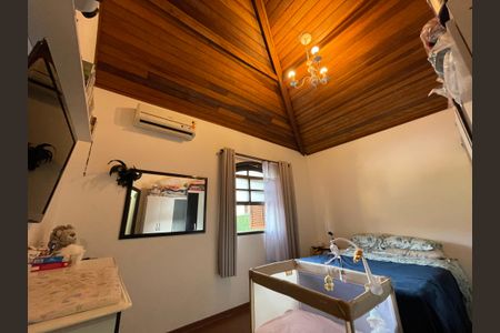 Casa de condomínio para alugar com 600m², 5 quartos e 4 vagasQuarto 1