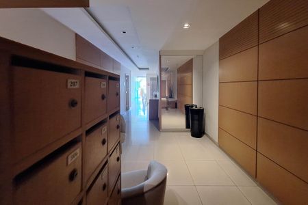 Apartamento à venda com 76m², 3 quartos e 1 vagaÁrea comum