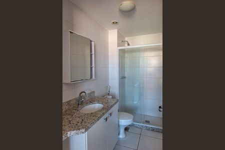 Apartamento à venda com 76m², 3 quartos e 1 vagaBanheiro da Suíte 1