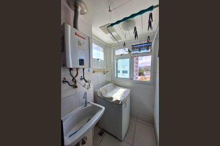 Apartamento à venda com 76m², 3 quartos e 1 vagaÁrea de Serviço