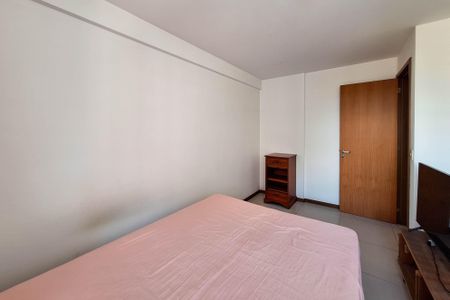 Apartamento à venda com 76m², 3 quartos e 1 vagaQuarto 2