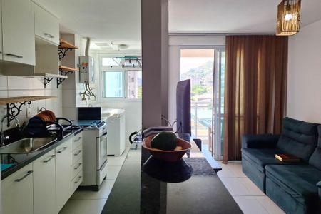 Apartamento à venda com 76m², 3 quartos e 1 vagaCozinha
