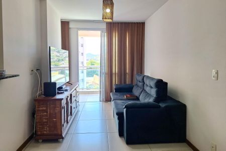 Apartamento à venda com 76m², 3 quartos e 1 vagaSala