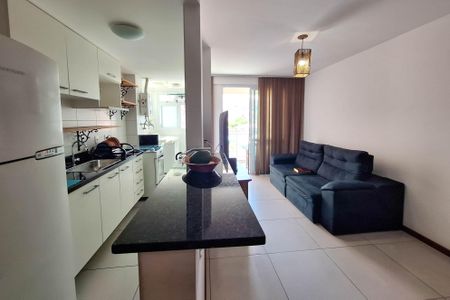 Apartamento à venda com 76m², 3 quartos e 1 vagaSala